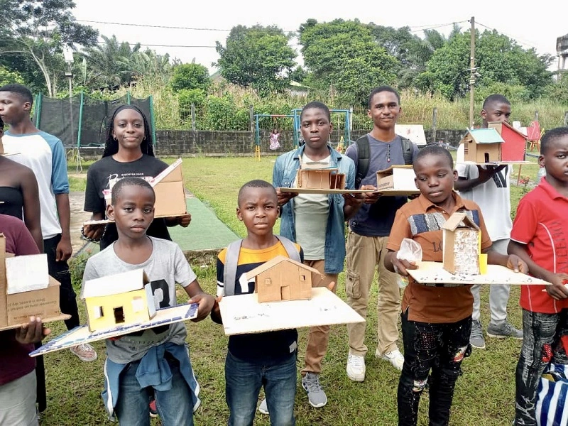 AnyConv.com__Espace loisirs1