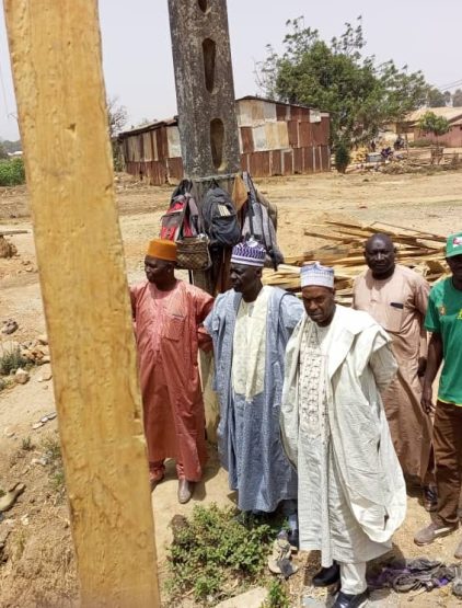Coulage du pont qui relie mbideng au Quartier Belaka 2