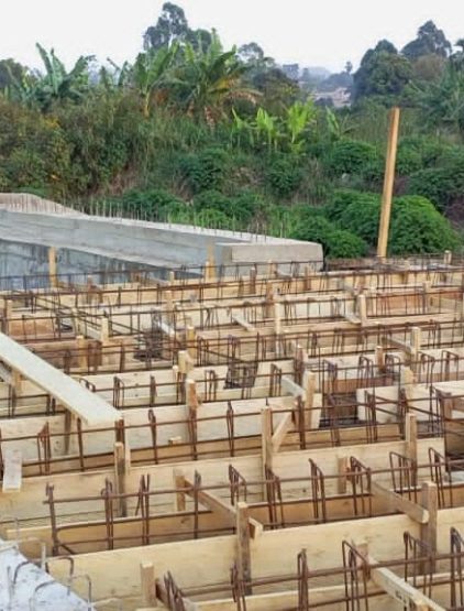 Evaluation de l&rsquo;état d&rsquo;avancement des travaux du pont qui relie Mbideng à Aoudi