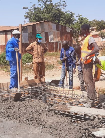 Evolution des travaux du pont qui relie Mbideng et Aoudi couler une couche des bétons 6