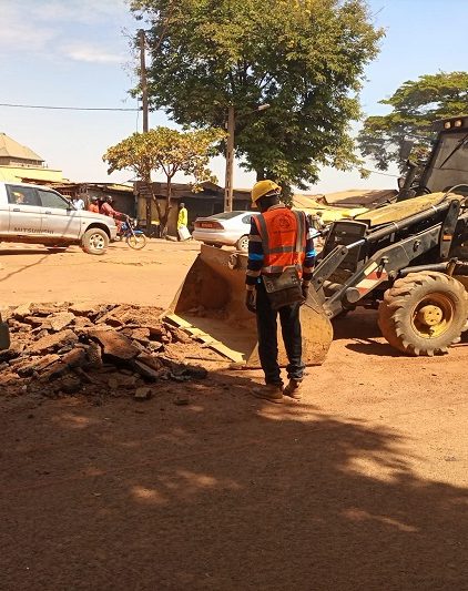 Reprise des Travaux de bouchage de Nid de poule dans les artères de la ville de Ngaoundéré