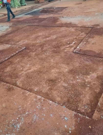 Traitement des pathologies des quelques voies bitumées cas de l&rsquo;axe Texaco-Carrefour Ministre 4