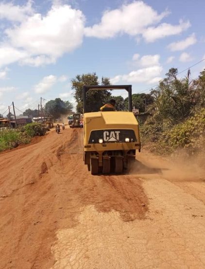 Travaux de remblaiement et de bouchage de nid 1