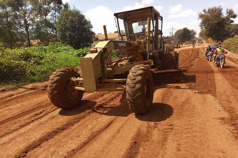 Travaux de remblaiement et de bouchage de nid 5