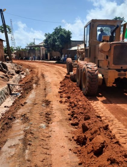 Travaux de remblayage du tronçon du quartier Belaka 3