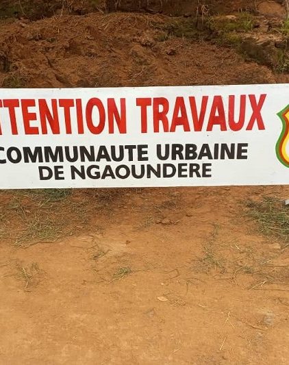 Travaux de remblayage et de curage de caniveaux au quartier Burkina