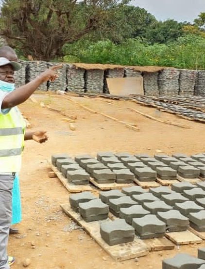 Visite du site des travaux de bitumage de la route de Gada Mabanga 04